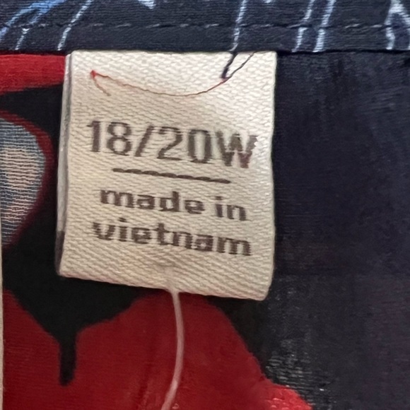 Cato Red and Navy Blue Floral Blouse - Picture 6 of 7